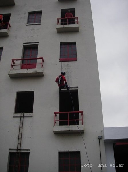 tor06_et01_ped_13_av