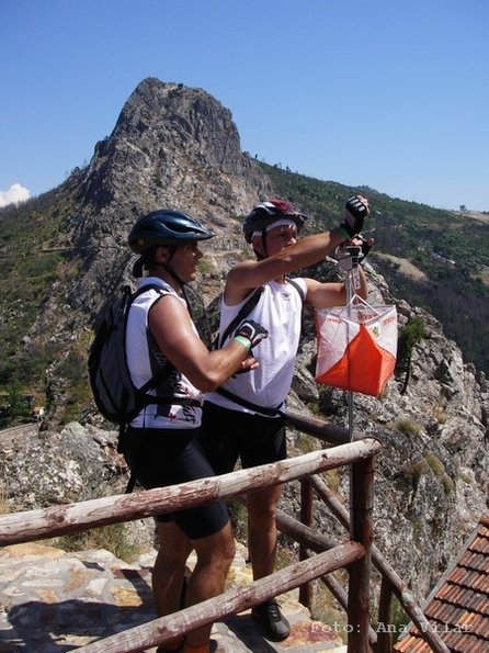 xis07_et5_btt_AV_4071