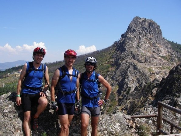 xis07_et5_btt_AV_4074